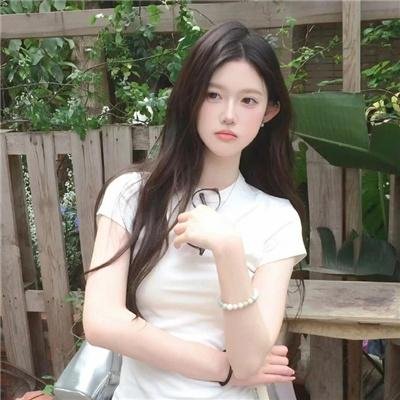 潜伏者 封面